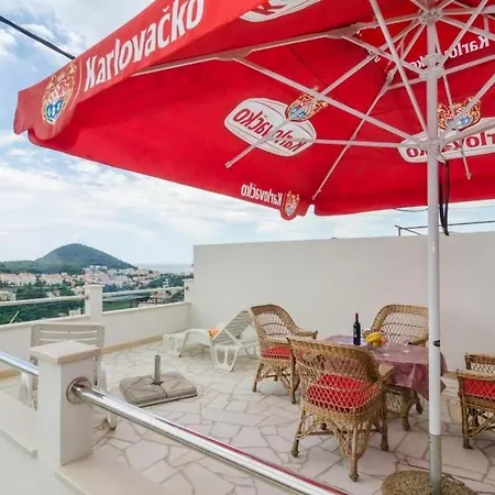 Lena & Lara - One-bedroom With Terrace And Sea View * Dubrovnik