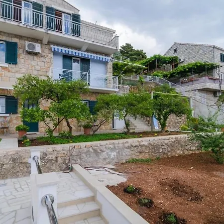 Apartman Lena & Lara - One-bedroom With Terrace And Sea View Dubrovnik