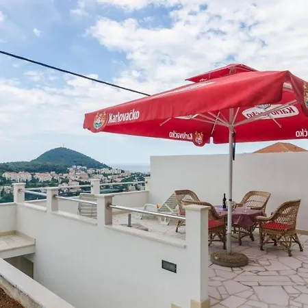 Апартаменты Lena & Lara - One-bedroom With Terrace And Sea View *